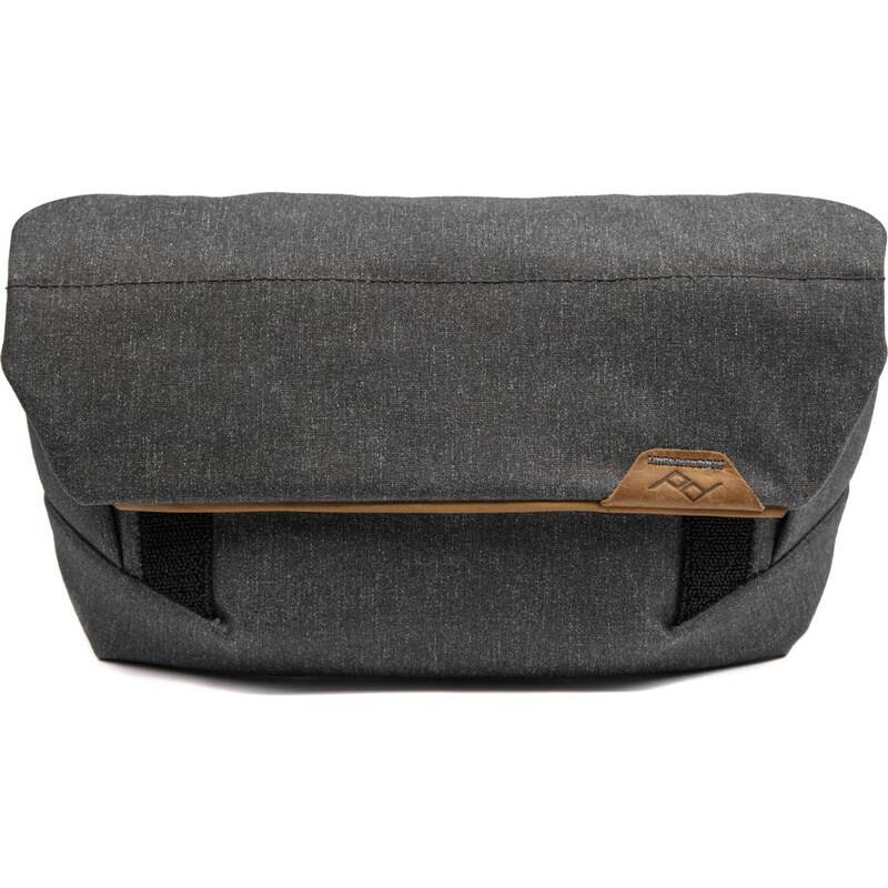 Obrázok Peak Design THE FIELD POUCH 2 - Pohotovostné puzdro, Tmavo šedá