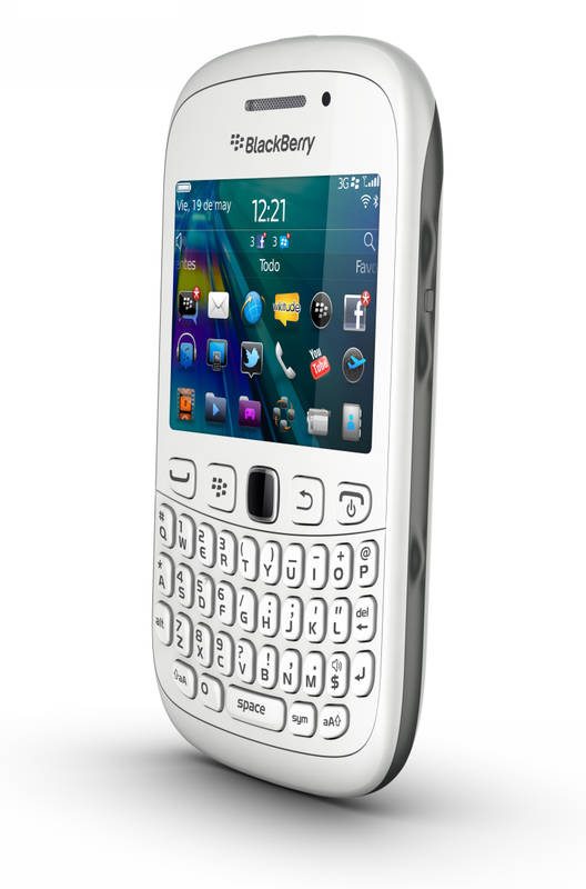 blackberry white curve