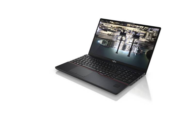 Obrázok Fujitsu LifeBook E5512A (VFY:E552AMFADRCZ) čierny